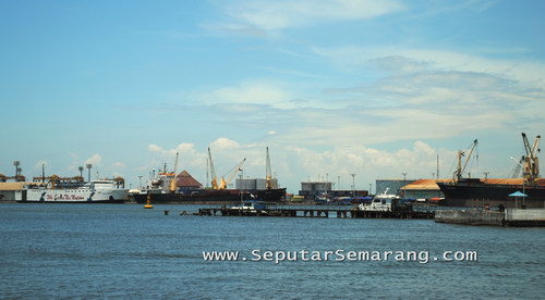 aktivitas kapal tanjung mas