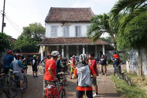 Mengenali Sejarah Kota Dengan Gowes Sejarah