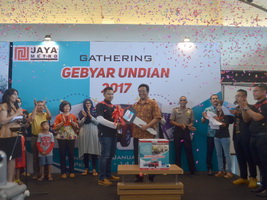 Bukit Semarang Jayametro Gelar Penarikan Gebyar Undian 2017 dengan Hadiah Utama Toyota Calya