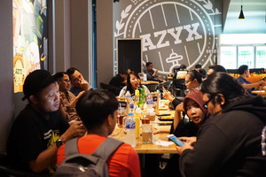 AZYX Beerhouse, Tempat Nongkrong Asik di Singosari